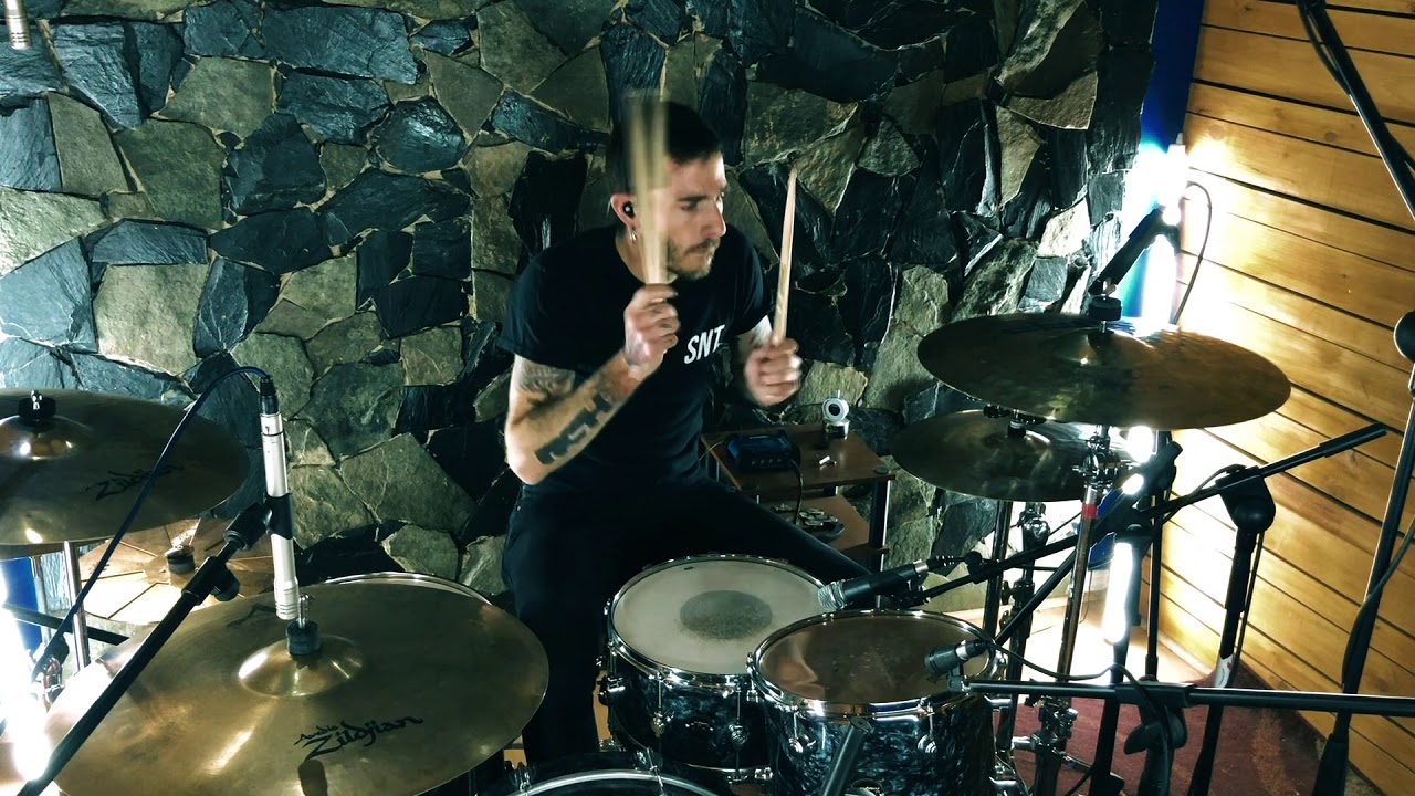 ¡Let There Be Drummers!